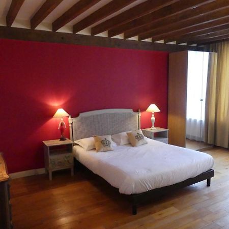 Le Sechoir A Tabac Bed & Breakfast Orleans Exterior photo